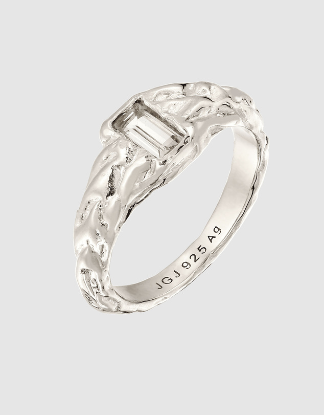 Elli Jewelry - Crumpled Topaz Signet Ring in 925 Silver