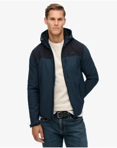Superdry - Hooded Softshell Tech Trekker