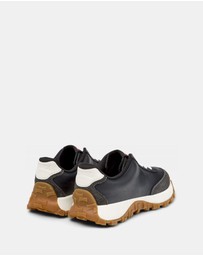 Camper - Trainers Drift Trail