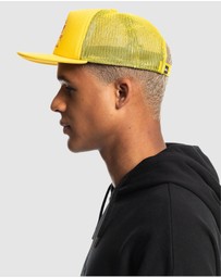 Quiksilver - Quiksilver X Stranger Things Surfer Boy Trucker Hat