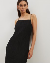 Atmos&Here - Plisse Maxi Slip Dress