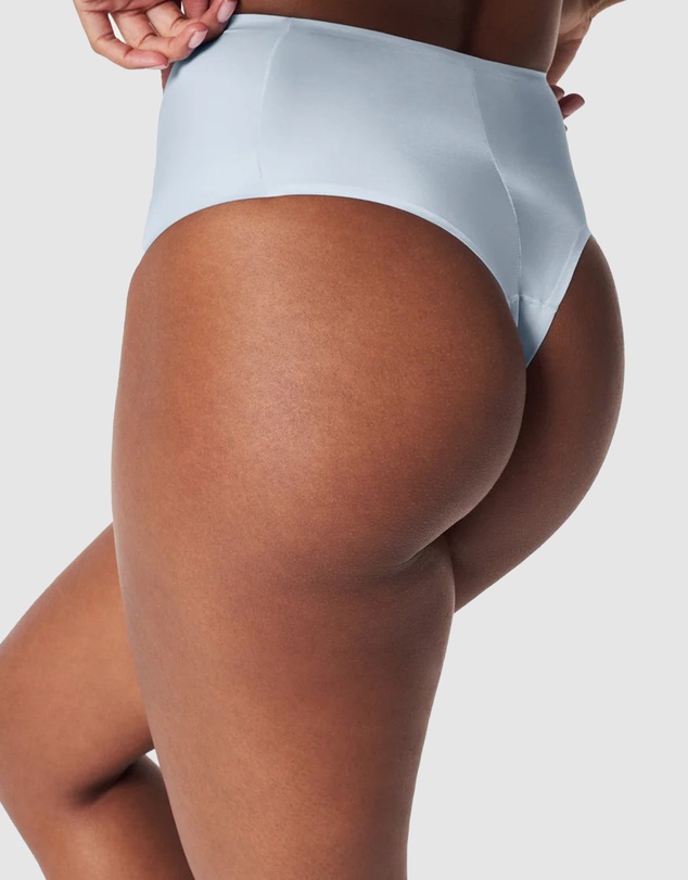 Spanx - SHAPING SATIN-Thong