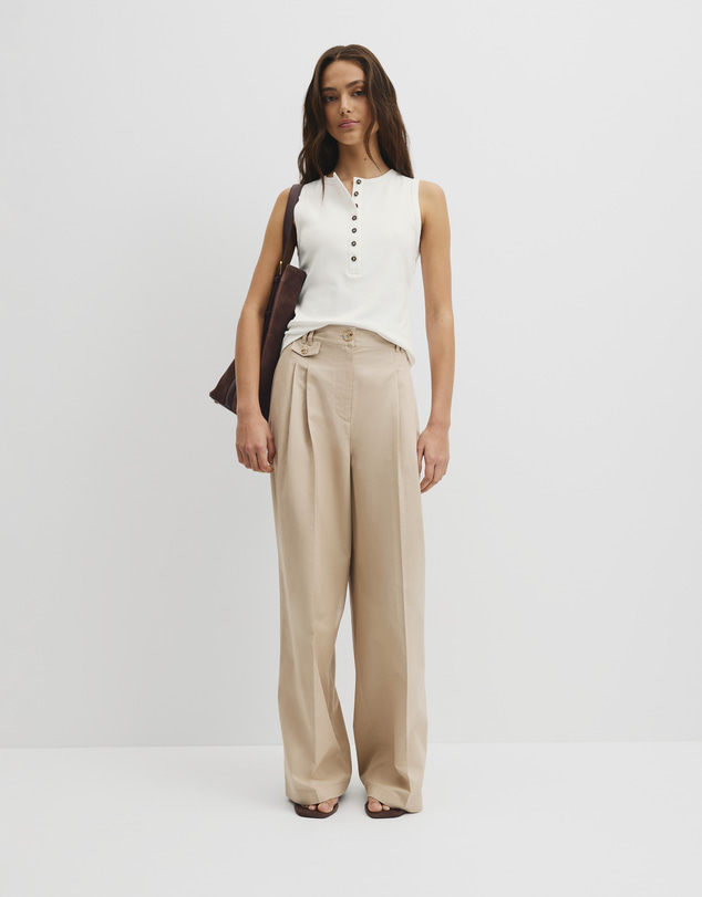 Country Road - Henley Tank