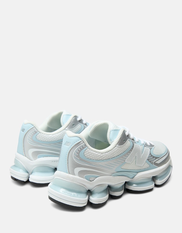 New Balance - 2000 Lace Grade School