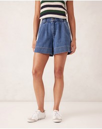 Ceres Life - Billie Pleat Front Short