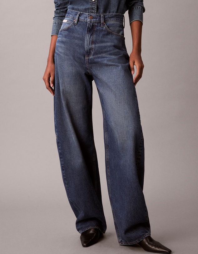 Calvin Klein Jeans - High Rise Barrel Jeans