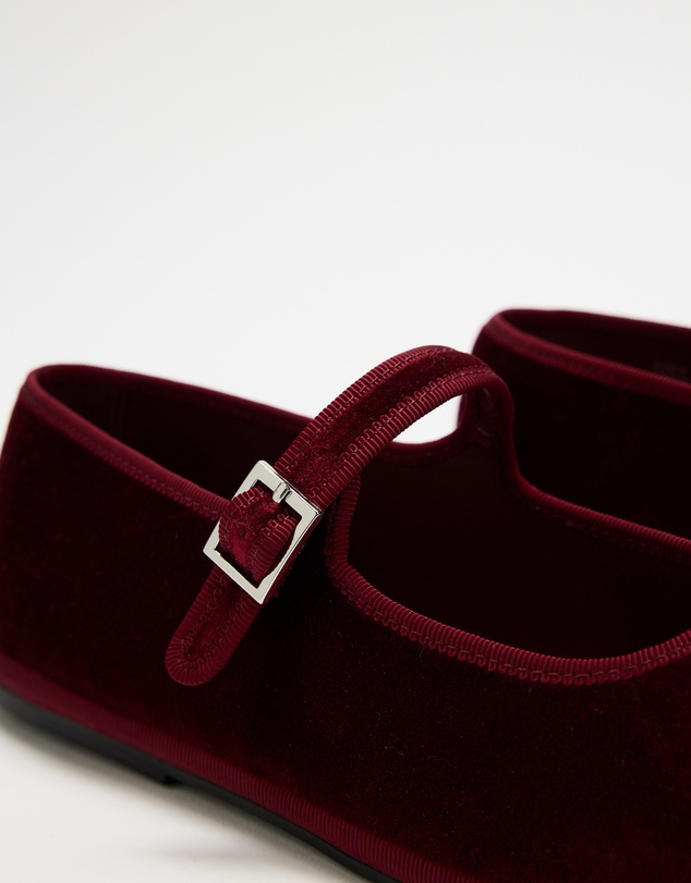 Dazie - Rei Velvet Ballet Flats
