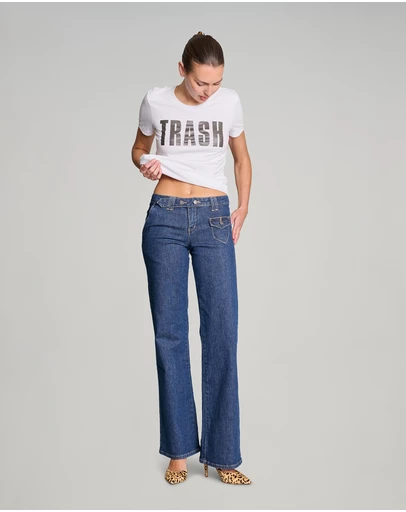 Love and Nostalgia - Margot Tee - Trash