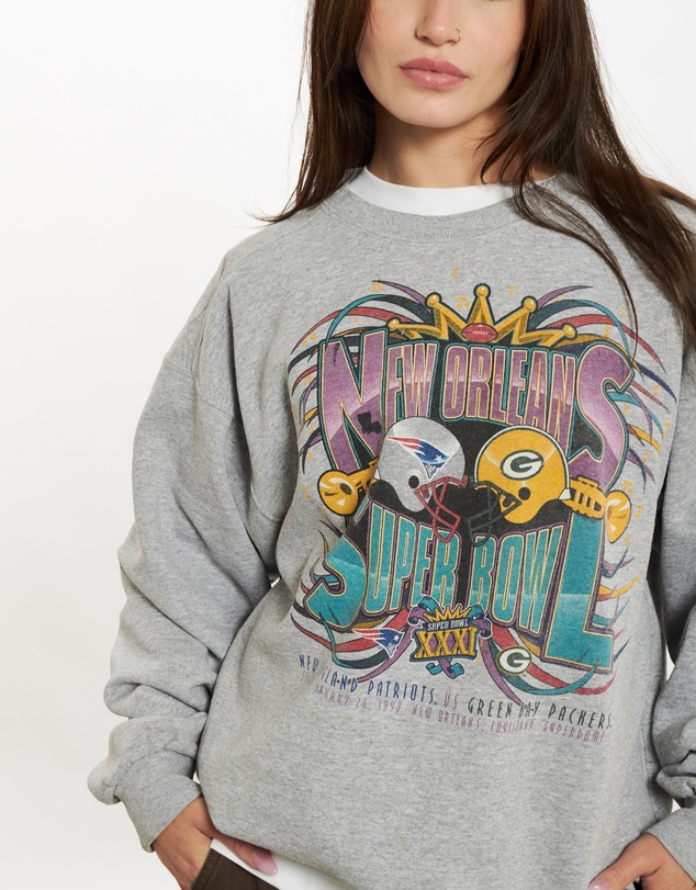 Vintage by The Real Deal - Pre Loved - 1997 Packers v Patriots Super Bowl Sweatshirt