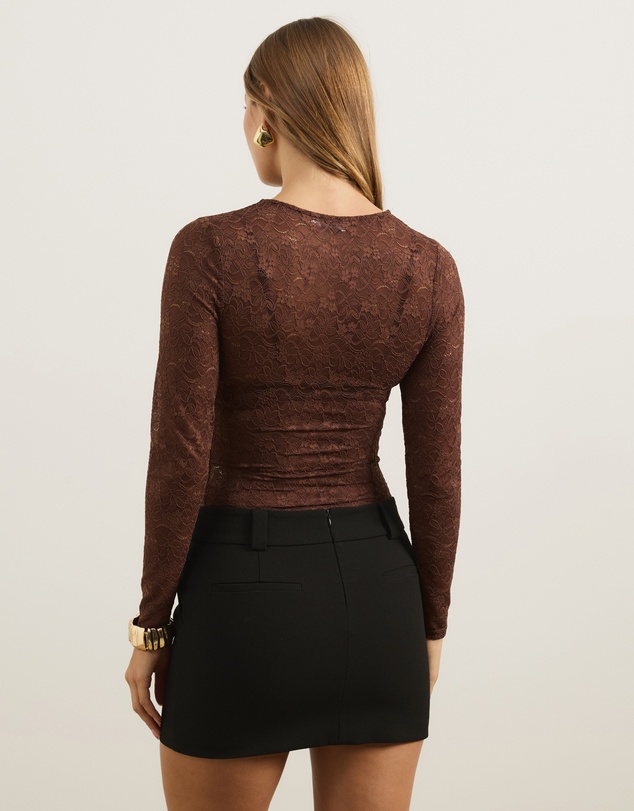 Atmos&Here - Tia Long Sleeve Lace Top