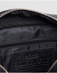 Staple Superior - George Leather Washbag