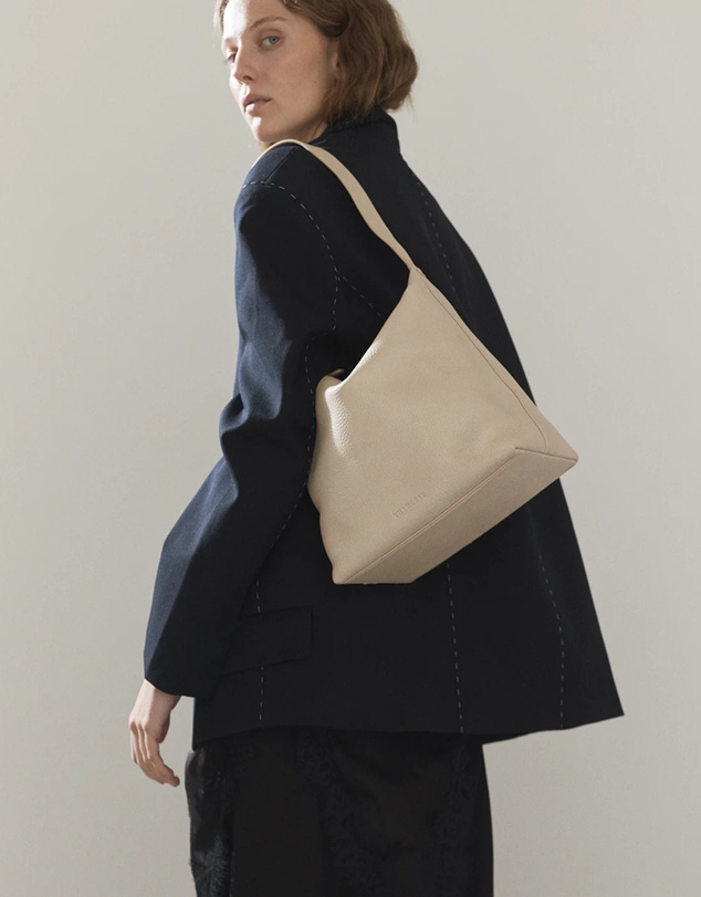 The Horse - The Daisy Bag