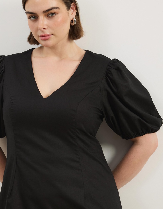 Atmos&Here Curvy - Stephanie Sweetheart Puff Sleeve Linen Blend Midi Dress