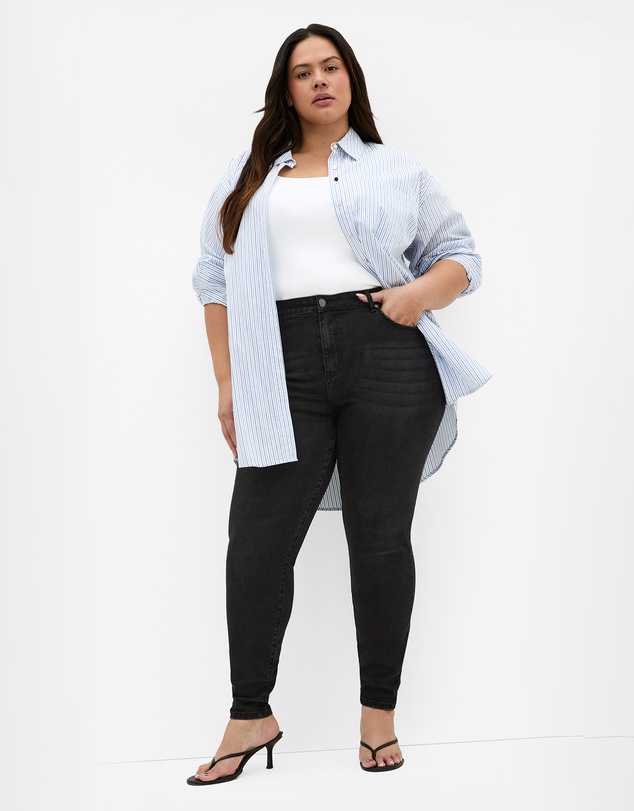 City Chic - Plus size Harley Fit Karla Skinny Leg Short Jean - black wash