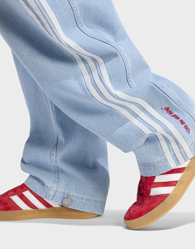 adidas Originals - ADIDAS X COCA-COLA GFX BANANA PANTS Womens