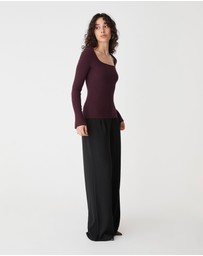 Forcast - Zahlia Square Neck Rib Knit