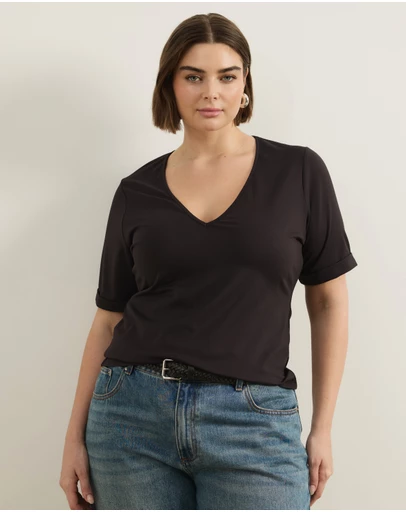 Atmos&Here Curvy - Deep V-Neck T-Shirt