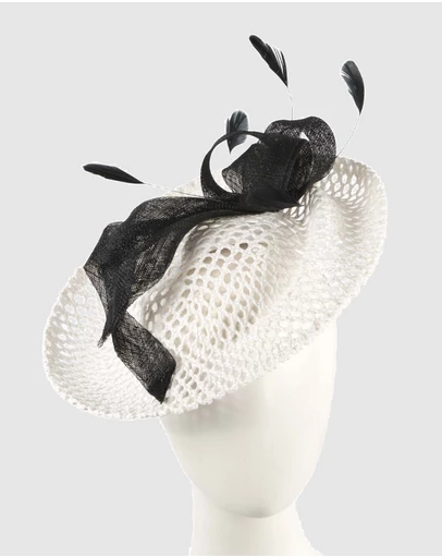 Max Alexander - White and Black Plate Racing Fascinator