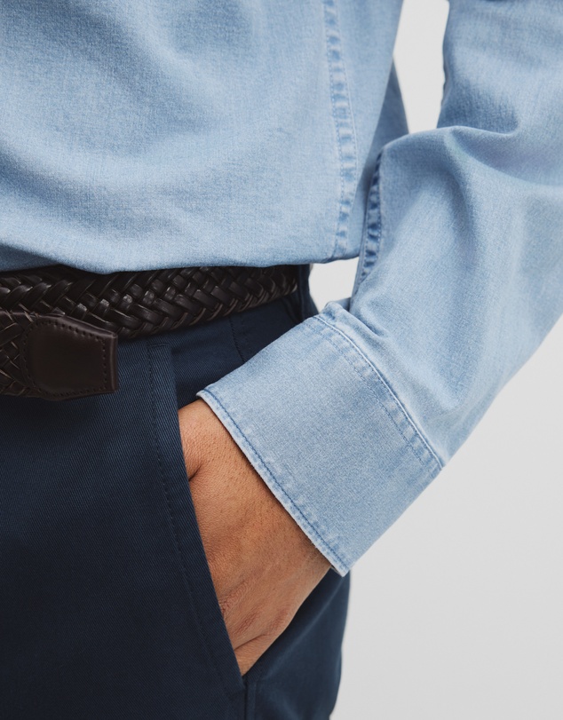 Country Road - Slim Fit Chambray Shirt