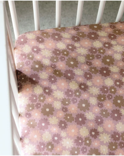 Kynd Baby - Fitted Cot Sheet in Bold Floral