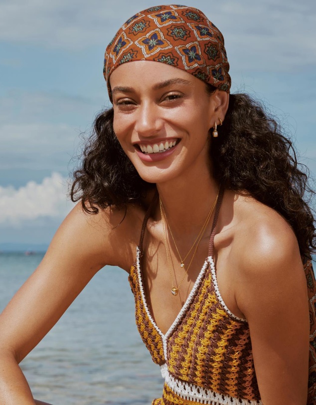 Ania Haie - Ania Haie Gold Modern Bezel-Set Huggie Hoop Earrings