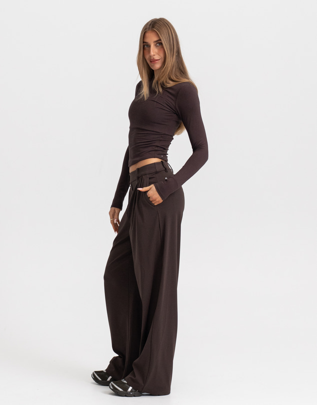 HyperLuxe The Label - Relaxed Tailored Pant