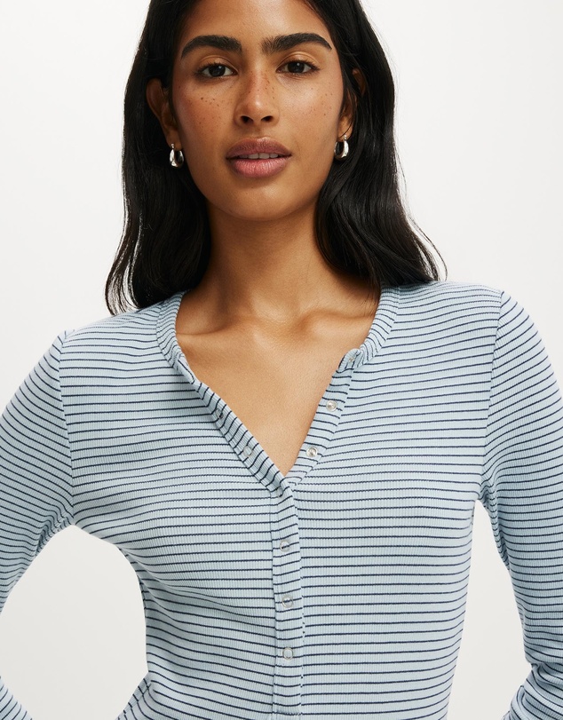 Cotton On - Blake Henley Long Sleeve Top