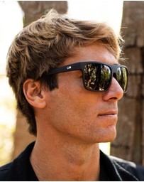 Otis - After Dark X Polarised