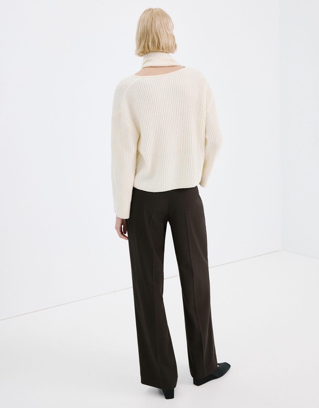 M.N.G - Wide-Leg Mid-Rise Pleated Trousers
