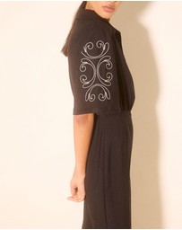 MON RENN - Zahra Embroidered Midi Dress