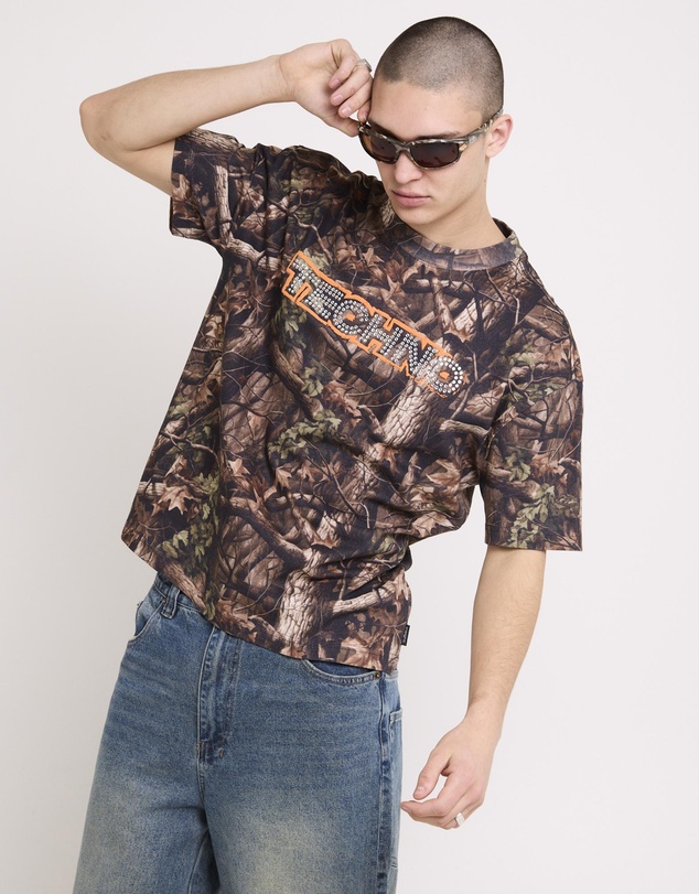 Insight - Serving Cropped Camo T-shirt