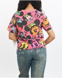 Vintage by The Real Deal - Pre Loved - Vintage Disney Minnie Mouse 'Tokyo Resort' All Over Print Tee