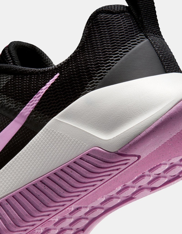 Nike - MC Trainer 3 - Women's