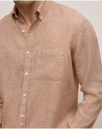 Trenery - Regular Fit Yarn Dyed Linen Grid Shirt in Camel