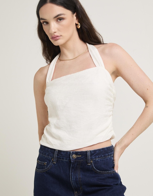 Subtitled - Myrel Gathered Halter