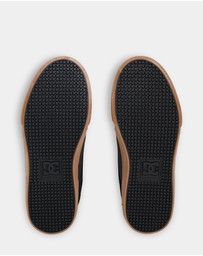 DC Shoes - Boys 4 to 16 Pure High-Top EV Shoes