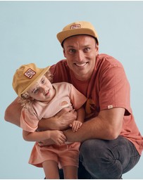 Banabae - Park Hangs Adult and Kids Cap Bundle 