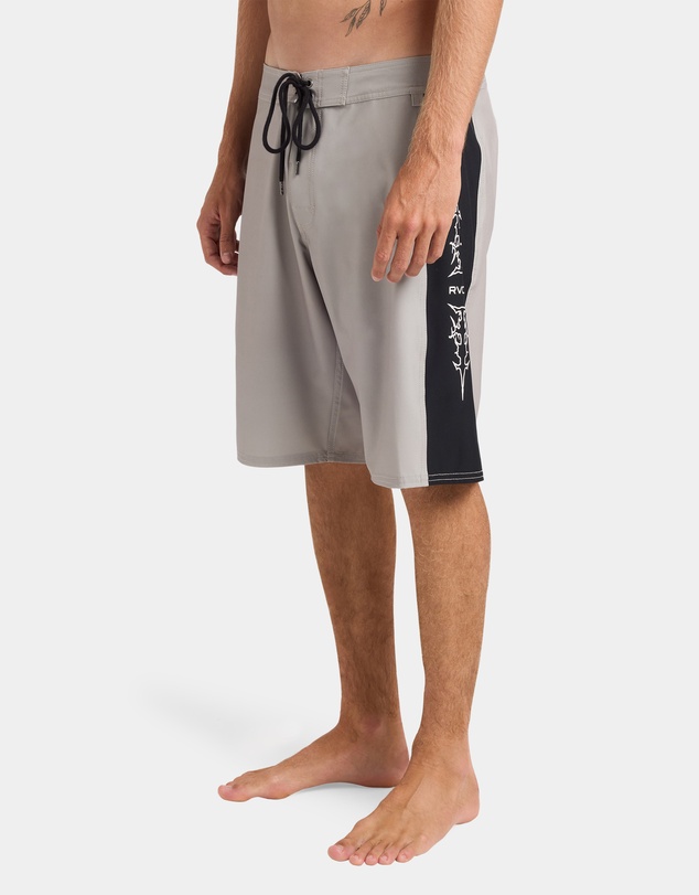 RVCA - Mens Symmetry 22