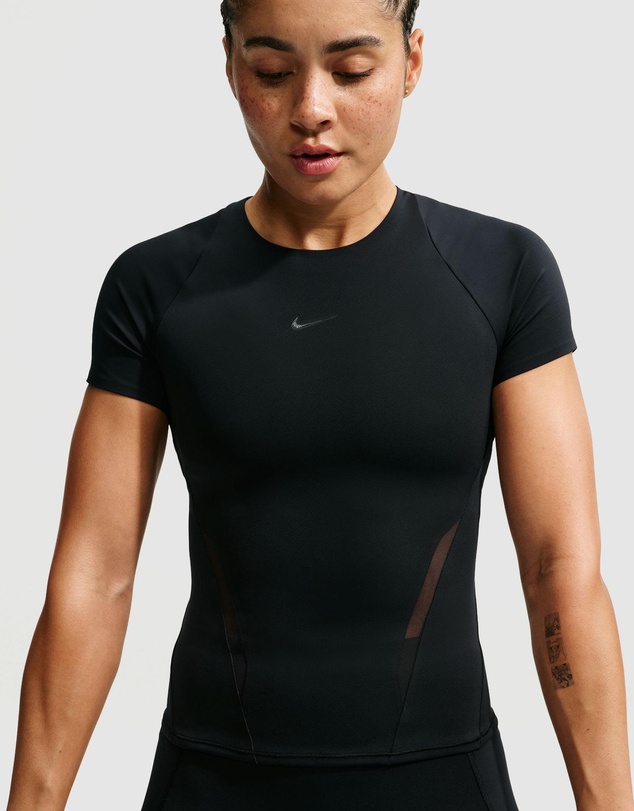 Nike - Universa Mesh SS Top