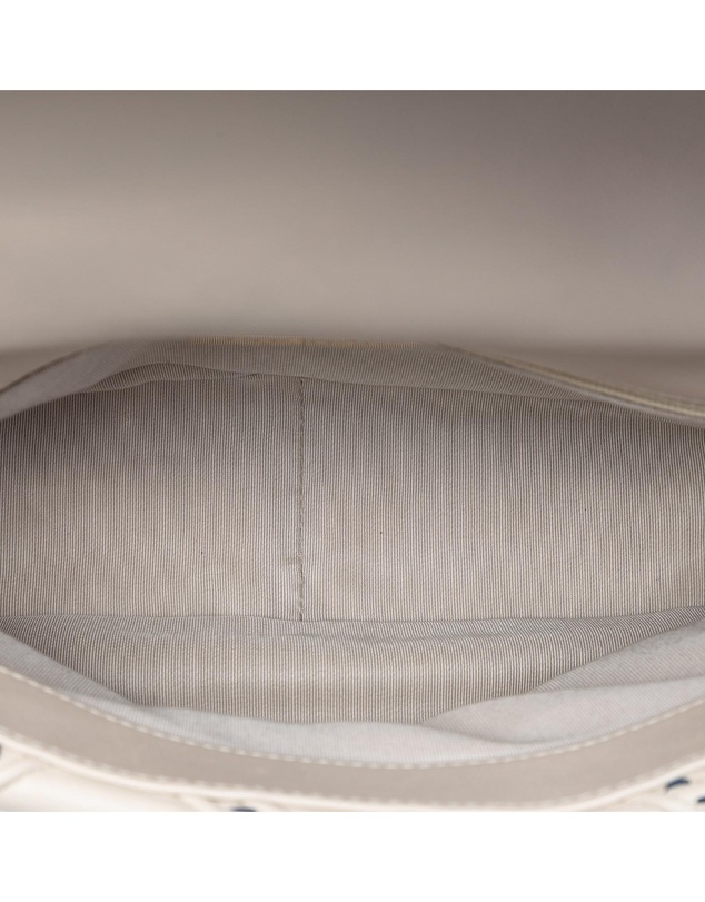 Pre-Loved by Azura Reborn - Pre-Loved Medium Lambskin Stitched 19 Flap
