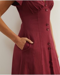 Atmos&Here - Josie Collared Linen Blend Midi Dress