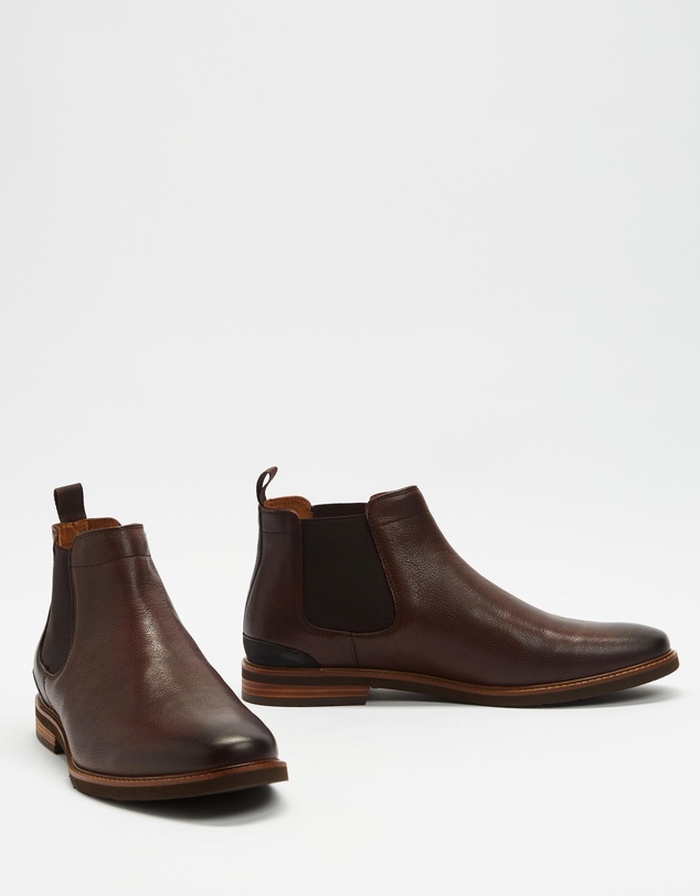 Florsheim - Highland Chelsea Boots