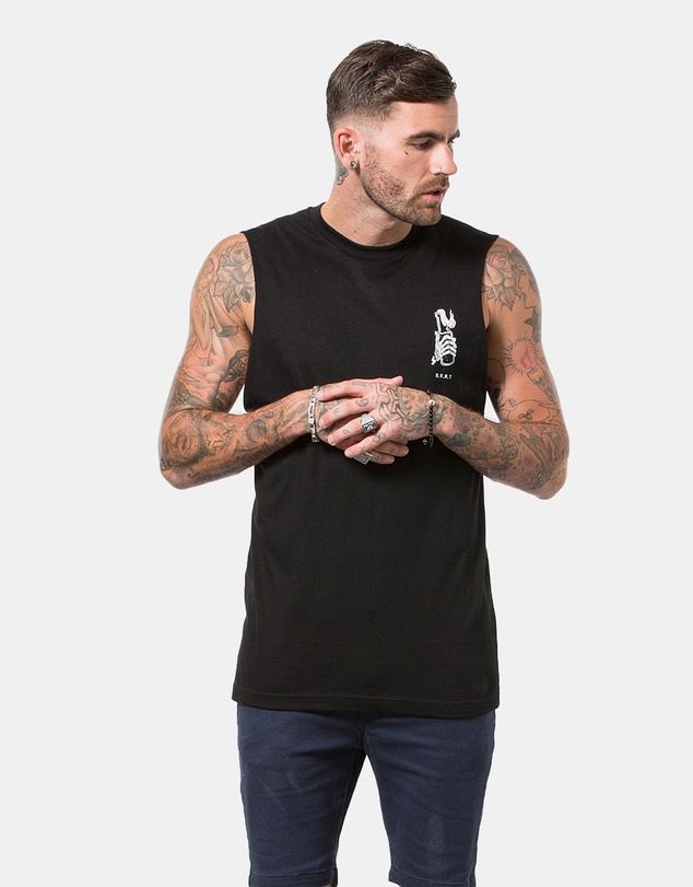 DVNT - Revolt Tank