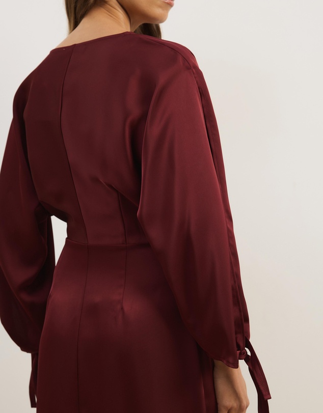 Atmos&Here - June Satin Split Sleeve Midi Dress
