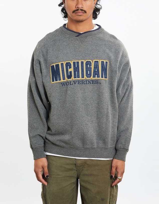 Vintage by The Real Deal - Pre Loved - Vintage NCAA University of Michigan Wolverines Sweatshirt