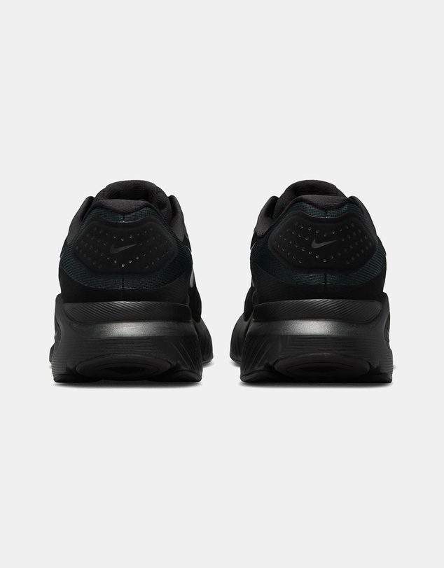 Nike - Nike Structure 26 - Men's