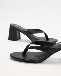 Dazie - Julia Block Thong Heels