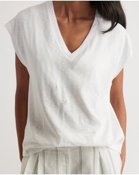 Decjuba - Shay Slub V-Neck Tee