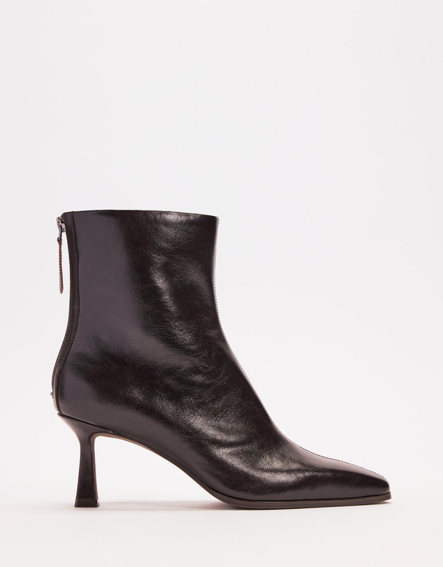 AERE - Karina Leather Ankle Boots