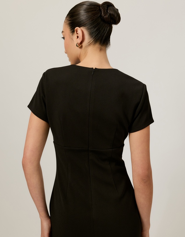 Tussah - London Crepe Midi Dress